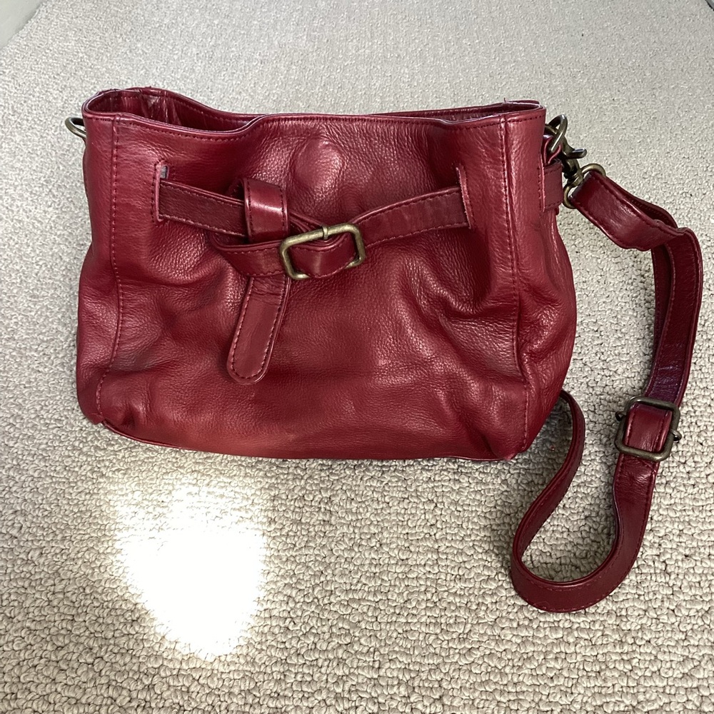 Burgundy Leather Bag by Wanderers Travel